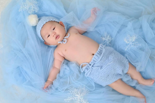 黄山宝宝吐奶频繁怎么回事